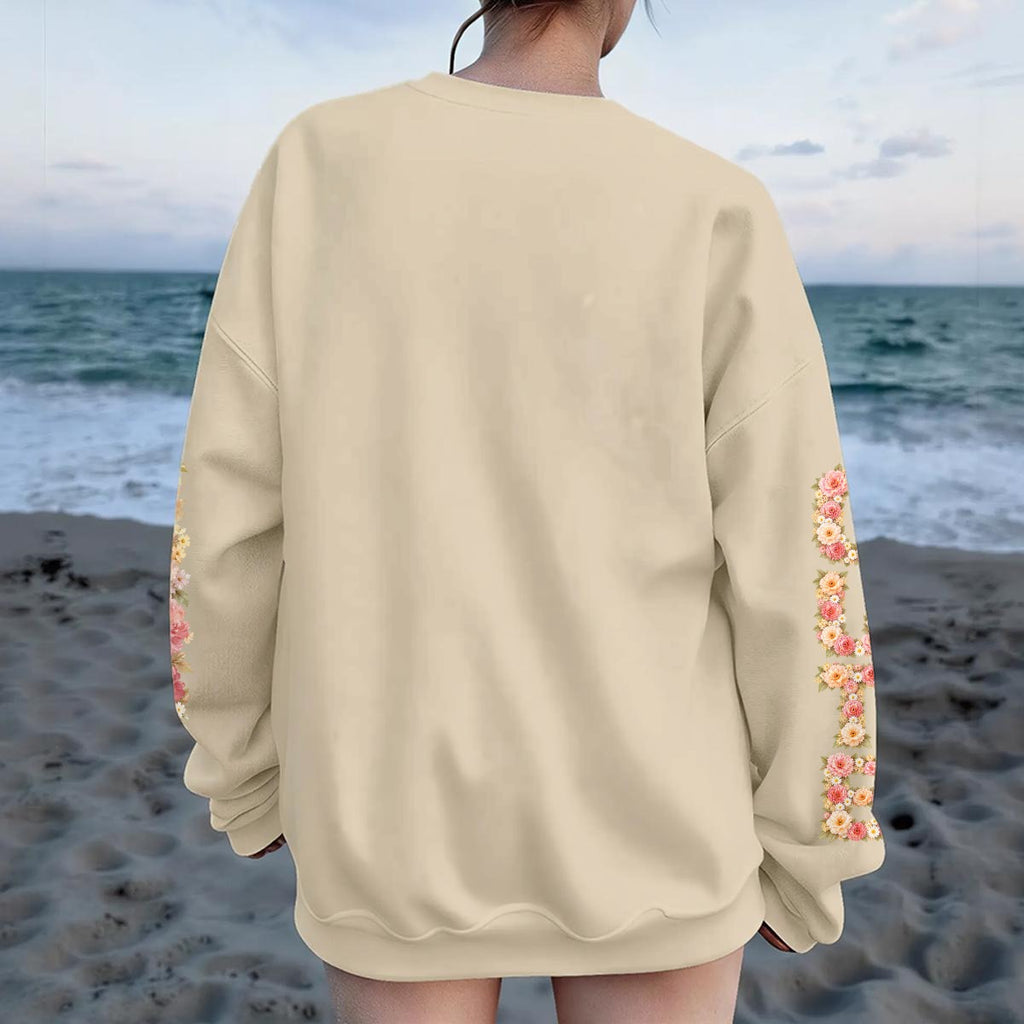 Floral Cat Oversized Sweatshirt – Cozy Botanical Kitty Crewneck