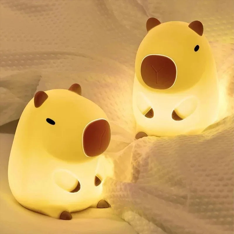 Cute Capybara Silicone LED Night Light – Soft Bedside Lamp for Kids & Bedroom Decor