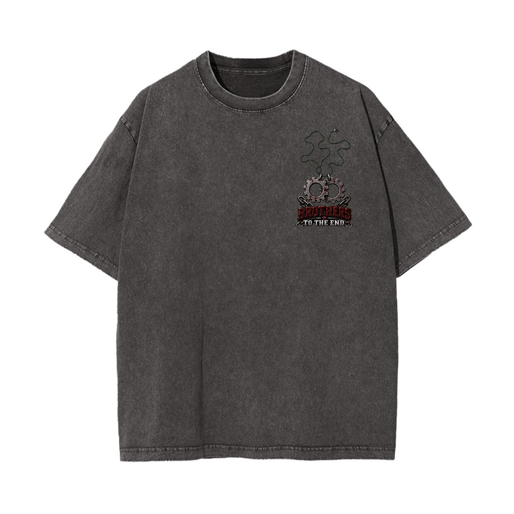 Distressed Skull Gear Graphic T-Shirt – Red & White Gaming Tee