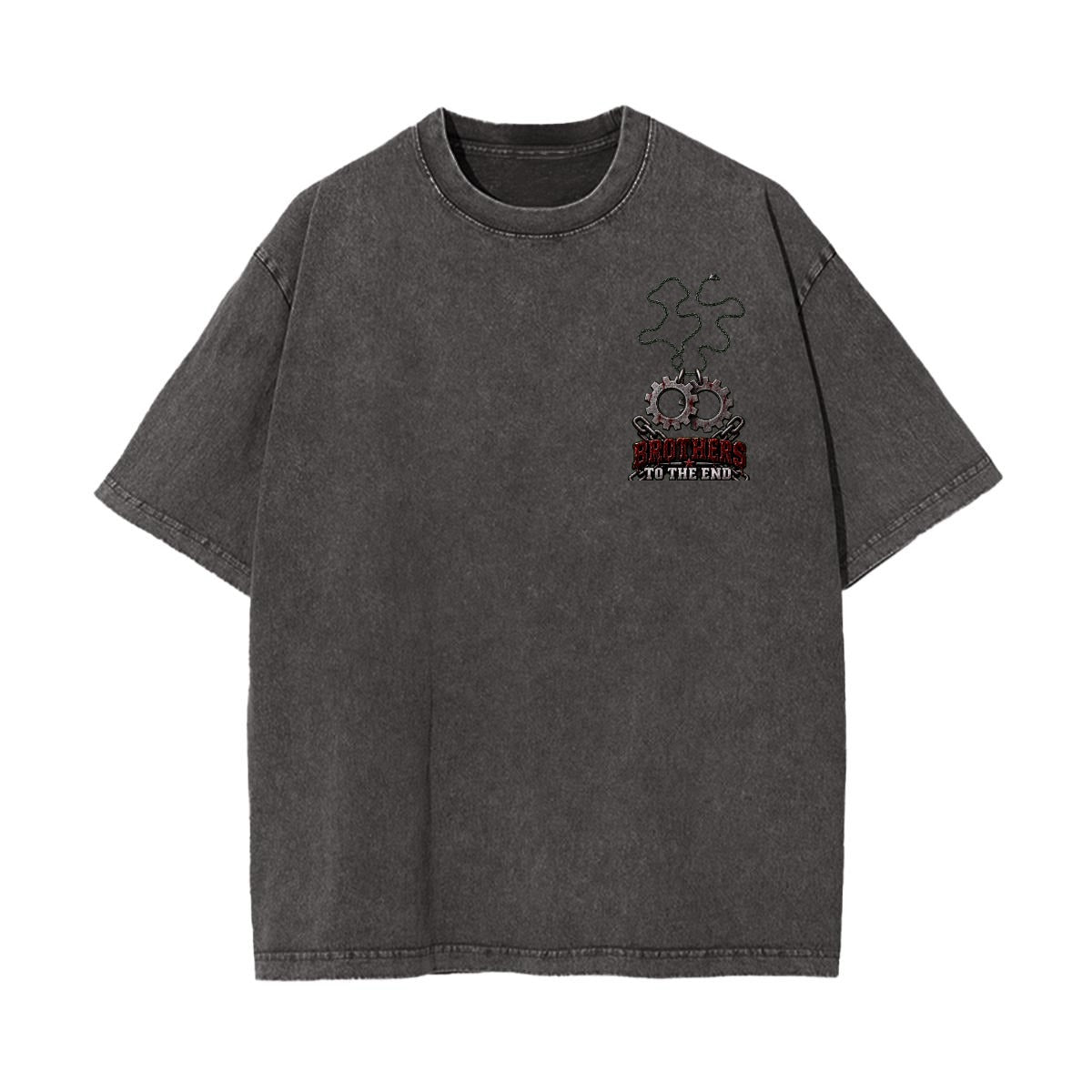 Distressed Skull Gear Graphic T-Shirt – Red & White Gaming Tee